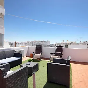blue-ocean-rooftop.hotelaalgarve.com/