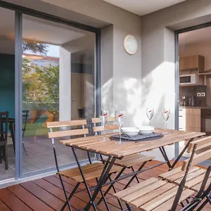superbe-appartement-terrasse-rdc-new-location.hotels-rhonealpes.com/